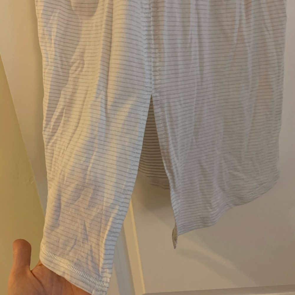 Lululemon split back tank